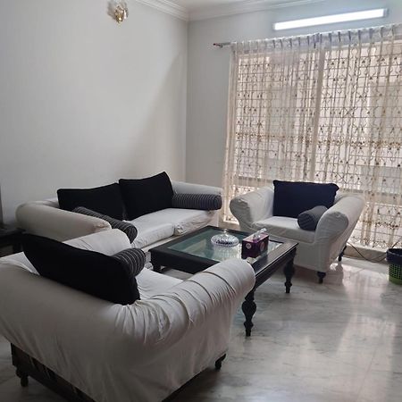 Bed and Breakfast Elegant House Dhaka Exterior foto